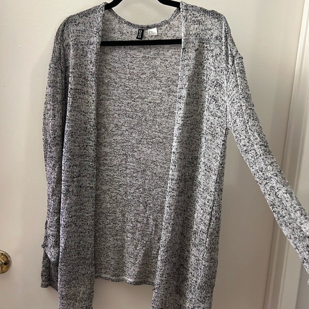 Lightweight Knit Cardigan